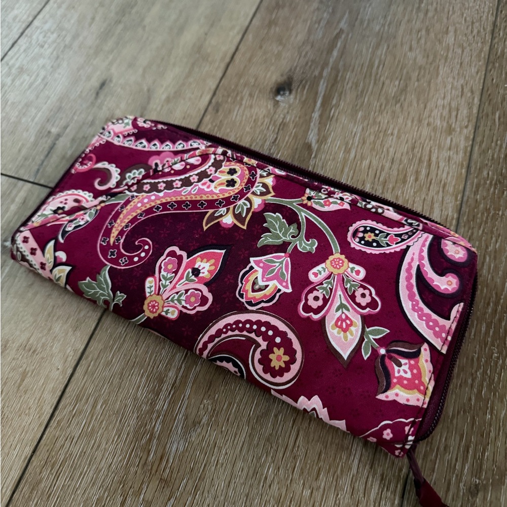 Vera Bradley Piccadilly Plum Long‎ Wallet
